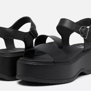 Sorel Black Platform Sandals DAYSPRING sz 6